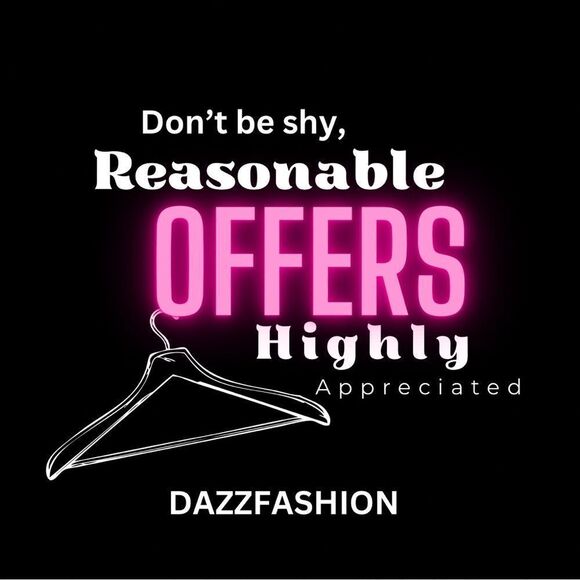 Cozy Sweater with Wildlife NWT - Picture 7 of 7